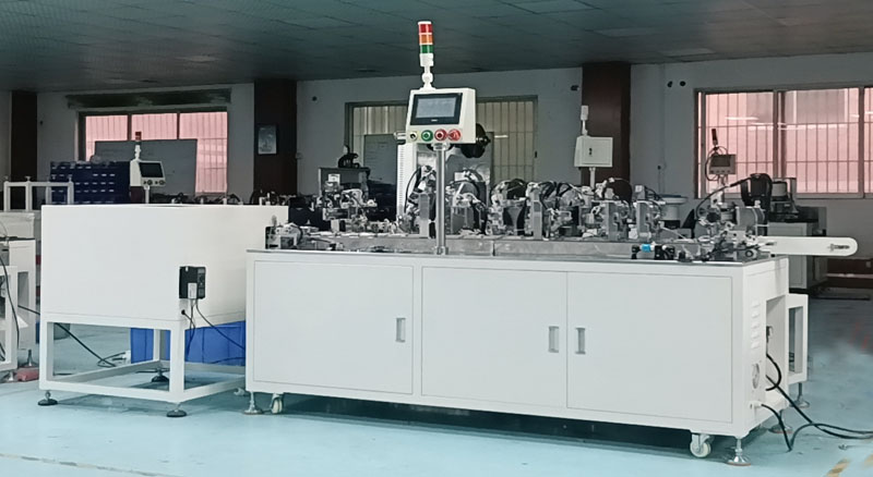 電池正負(fù)極彈片自動安裝機(jī)