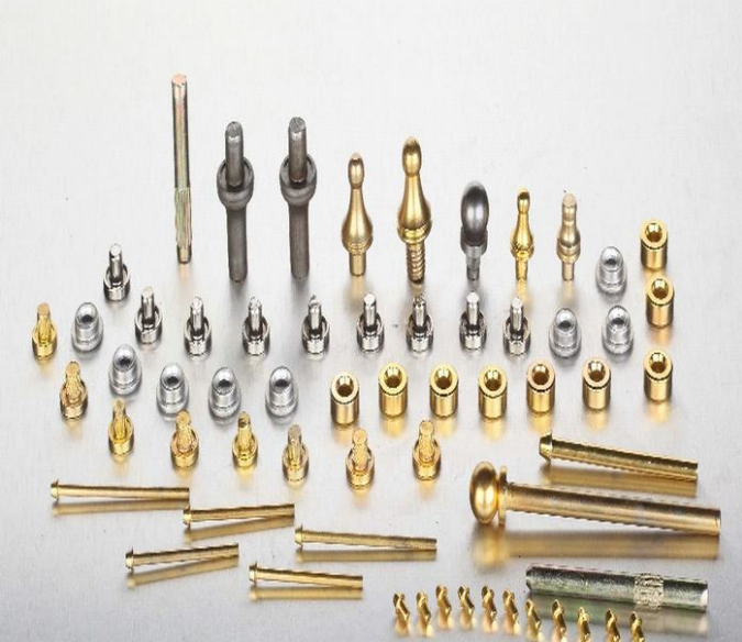 鉚接機(jī)非標(biāo)自動化設(shè)備的結(jié)構(gòu)、工作原理及用途